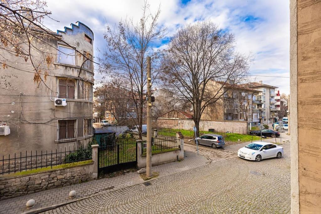 Dufti Home In Plovdiv Center & Old Town / Kapana Extérieur photo